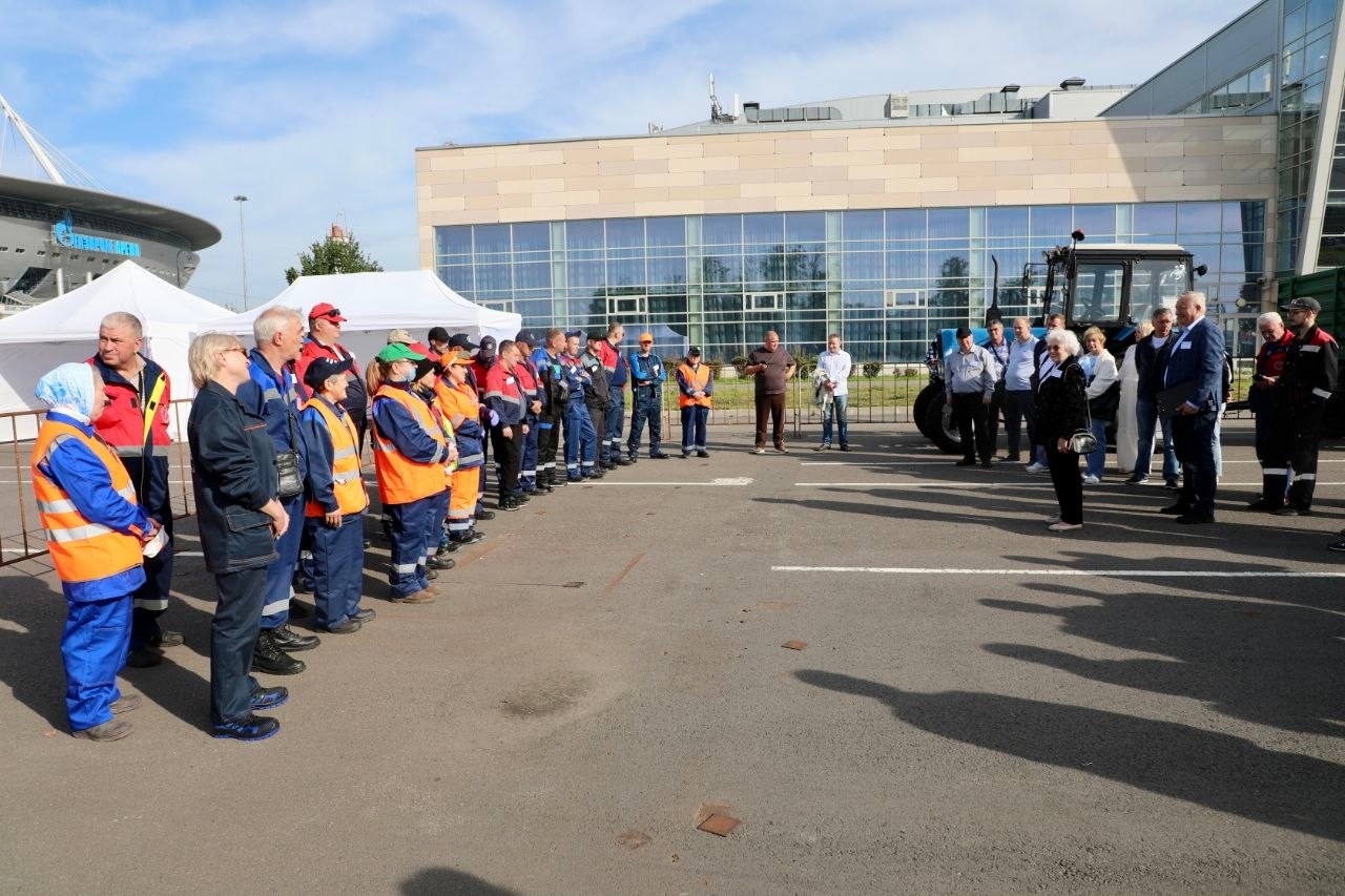 Городской этап конкурса «Лучший по профессии»: в борьбе за звание лучших — дворники и трактористы Санкт-Петербурга