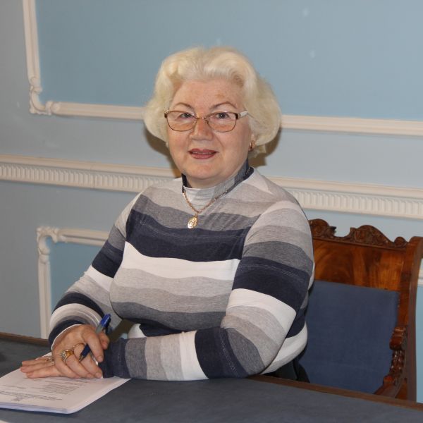 Леонтьева Нина Алексеевна